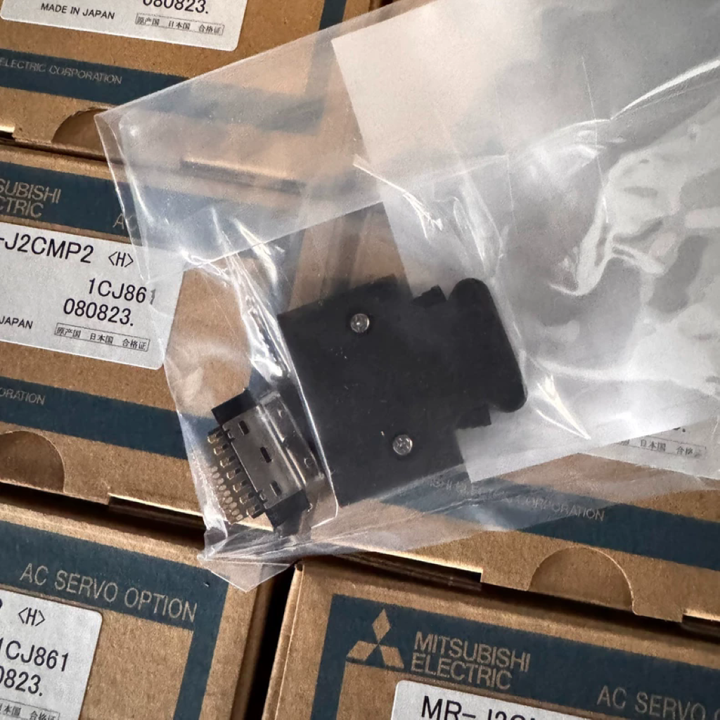 EASYCNC ONLINE SHOPPING MR-J2CMP2 Mitsubishi Servo Drive Plug NEW