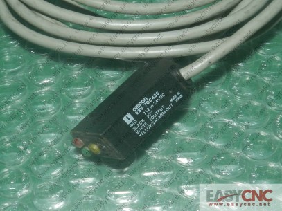 E3V-7DC43S omron  photoelectric switch sensor used