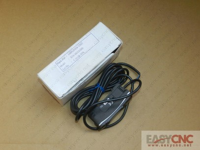 E3X-HD11(2M) Omron Fiber amplifier new