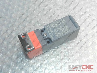 HS5D-03 Idce safety door switch used