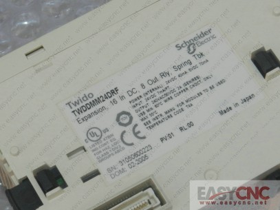 TWDDMM24DRF Schneider expansion 16 in dc 8 out rly spring tbk used