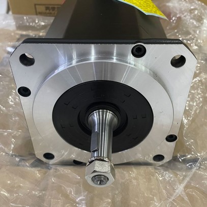 A06B-0128-B075 Fanuc AC Servo Motor a6/3000 New And Original