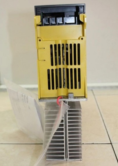 A06B-6102-H106#H520 A06B-6102-H106 Fanuc spindle amplifier module SPM-5.5 used
