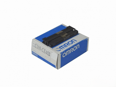 A6CON3 C500-CE403 1903404-1 FCN-367J040-AU/H OMRON Connector NEW
