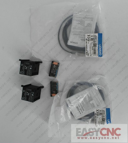 E2B-M12KS04-WP-B2 OMRON SENSOR NEW AND ORIGINAL