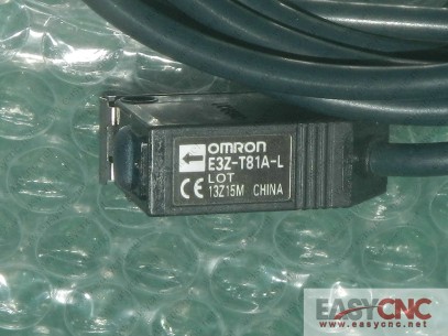 E3Z-T81A (E3Z-T81A-D+E3Z-T81A-L) Omron photoelectric sensor new