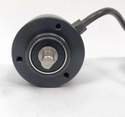 E6C3-CWZ3XH Omron Rotary Encoder New And Original
