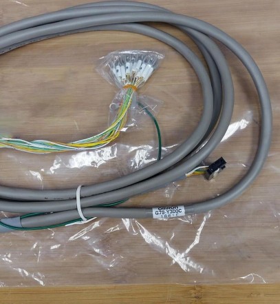 G79-Y300C Omron Connecting Cable 3M NEW