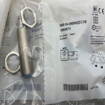 IME18-08BNSZC0S SICK Sensor NEW