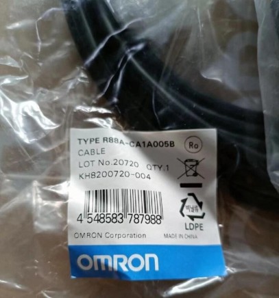 R88A-CA1A005B Omron Brake Cable 5M NEW