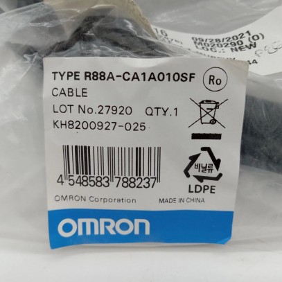 R88A-CA1A010SF Omron Power Cable 10M NEW