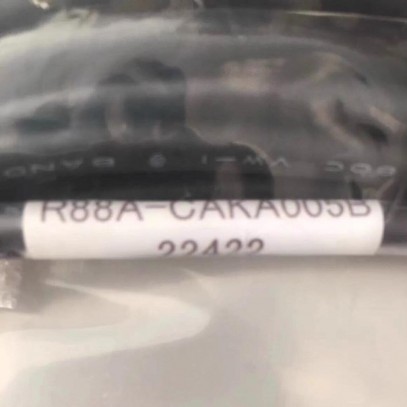 R88A-CAKA005B Omron Brake Cable 5M NEW