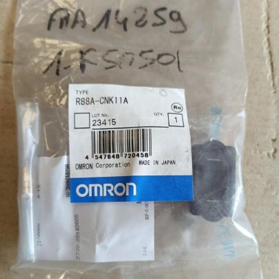 R88A-CNK11A Omron Servo Connector NEW