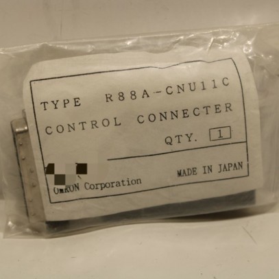R88A-CNU11C OMRON Control Connector NEW