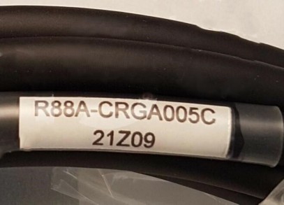 R88A-CRGA005C Omron Servo Cable 5M NEW