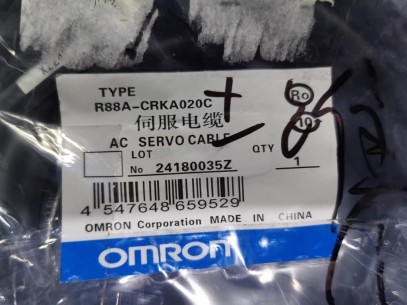 R88A-CRKA020C Omron Servo Cable 20M NEW