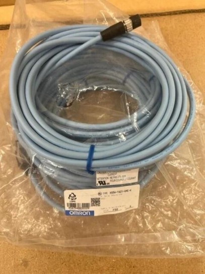 XS5W-T421-GMC-K Omron Connector Cable 5M NEW