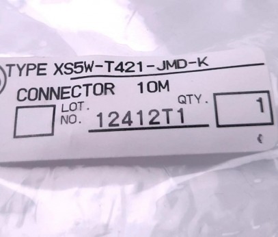 XS5W-T421-JMD-K Omron Connector Cable 10M NEW