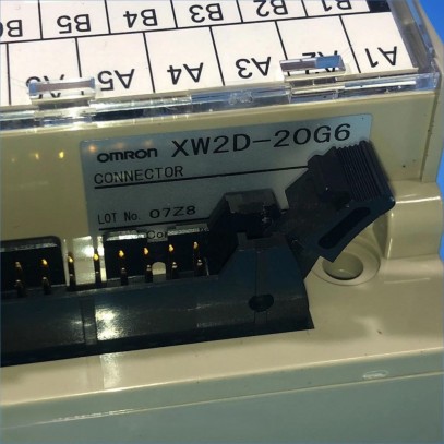 XW2D-20G6 Omron Terminal Block Witn 0.5M/1M/1.5M/2M/3M Cable NEW