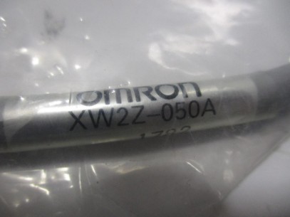 XW2Z-050A Omron Cable 0.5M NEW