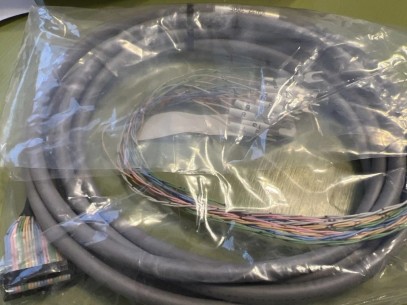 XW2Z-150F Omron Cable 1.5M NEW