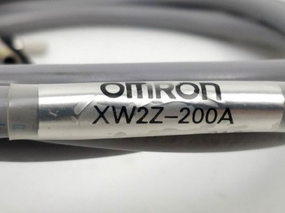 XW2Z-200A Omron Cable 2M NEW