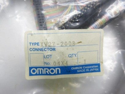 XW2Z-200B Omron Cable 2M NEW