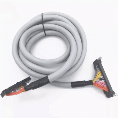 XW2Z-300BU Omron Cable 3M NEW