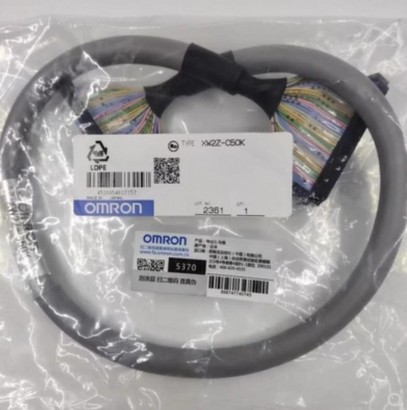 XW2Z-C50K Omron Cable 0.5M NEW