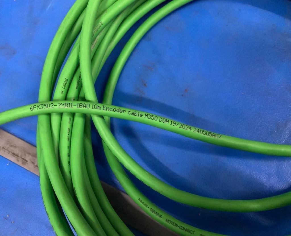6FX3502-2XB11-1BA0 Siemens Encoded Cable 10M NEW
