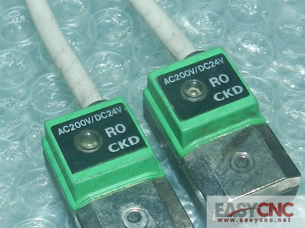 R0 RO CKD magnetism switch new