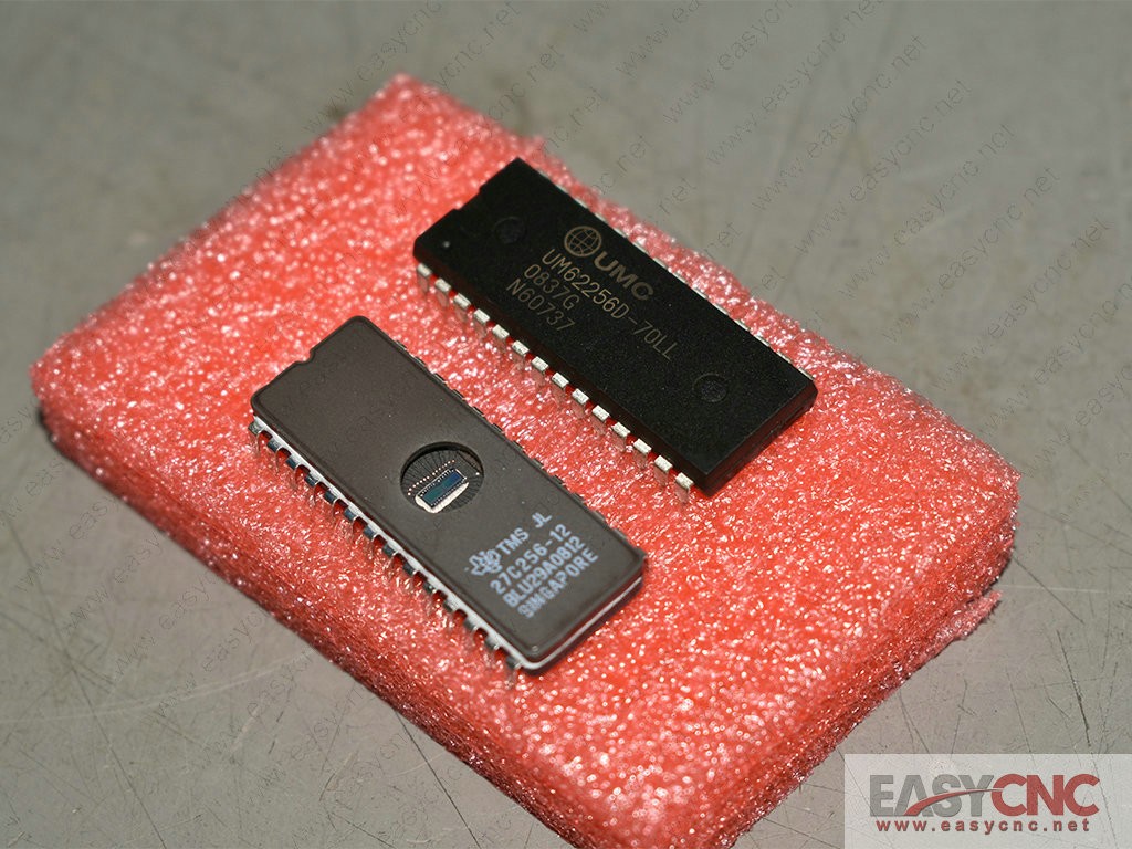 UM62256d-70LL Ic New