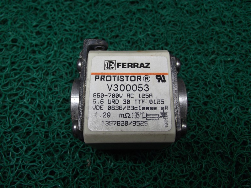 V300053 Ferraz Fuse Used