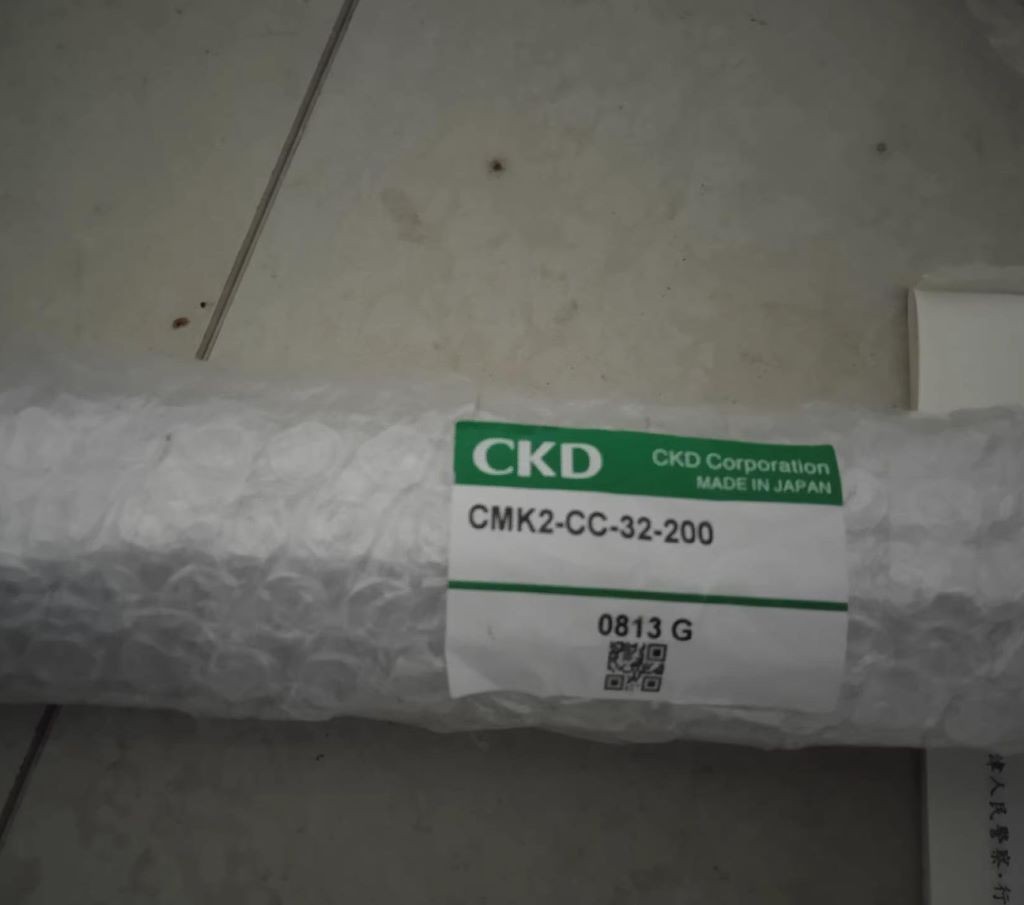 CMK2-CC-32-200 CKD Small Bore Size Cylinder New