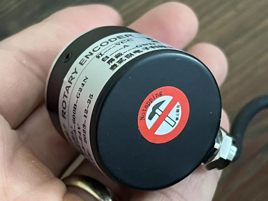 E38S6-360-24G Rotary Encoder New And Original
