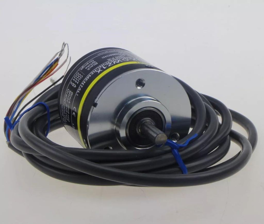 E6C2-CWZ1X Omron Rotary Encoder New And Original