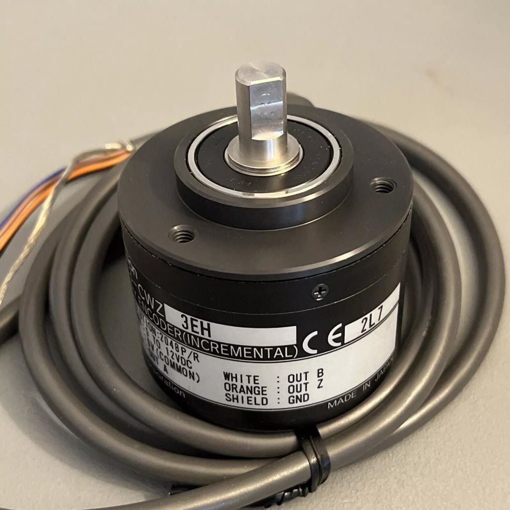 E6C3-CWZ3EH Omron Rotary Encoder New And Original