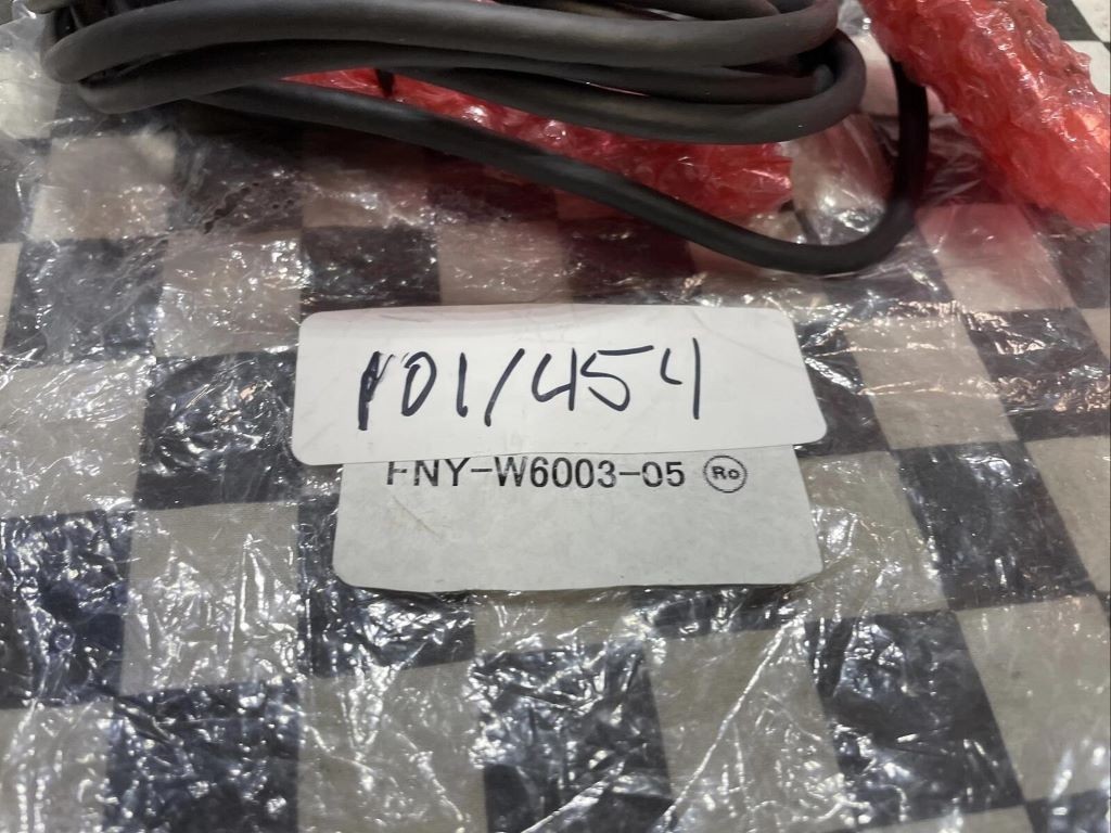 FNY-W6003-05 Omron Cable 5M NEW