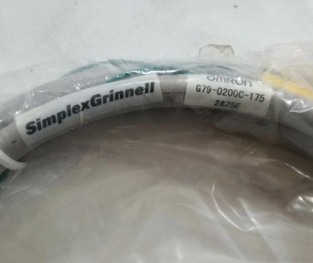 G79-O200C-175 Omron Connecting Cable NEW