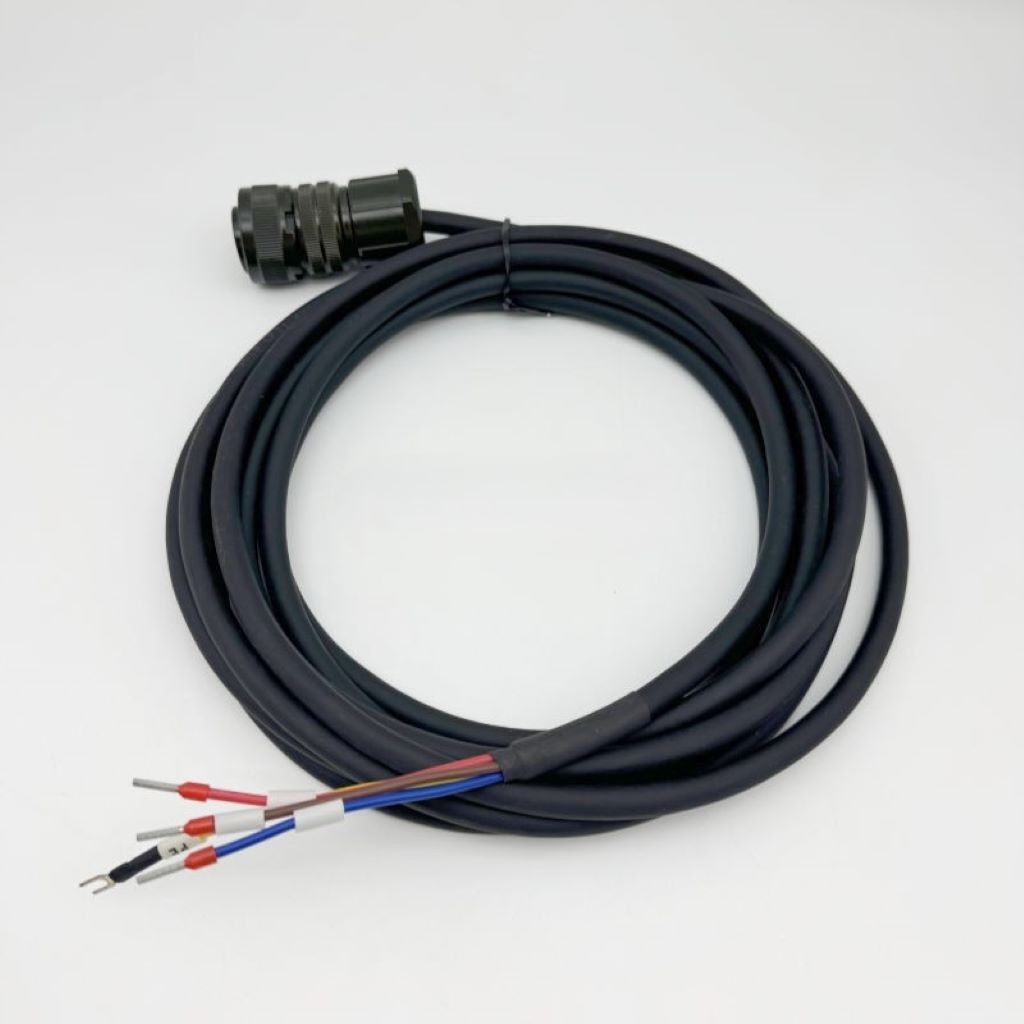 R88A-CAGD003SR Omron Power Cable 3M NEW