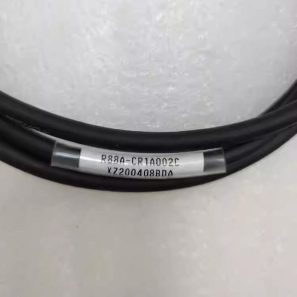 R88A-CR1A002C Omron Brake Cable 2M NEW