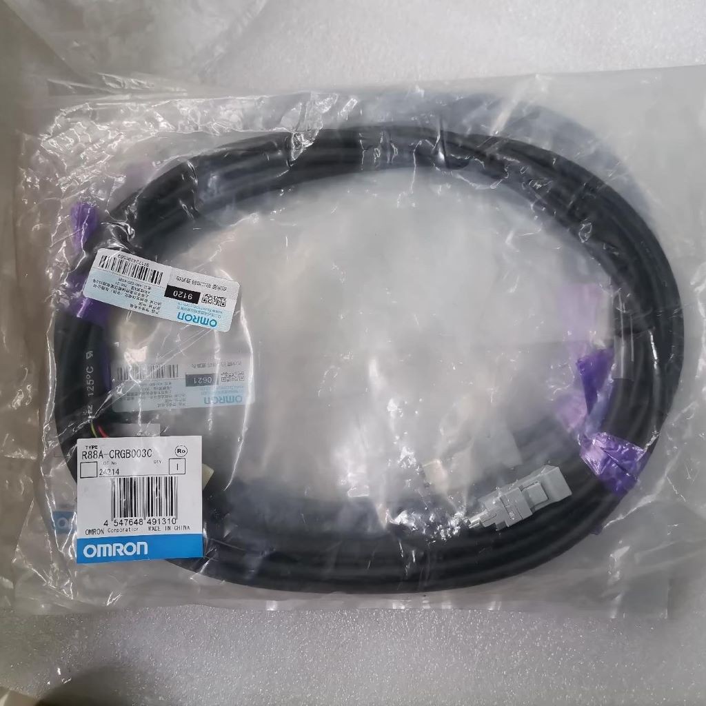 R88A-CRGB003C Omron Servo Encoder Cable 3M NEW