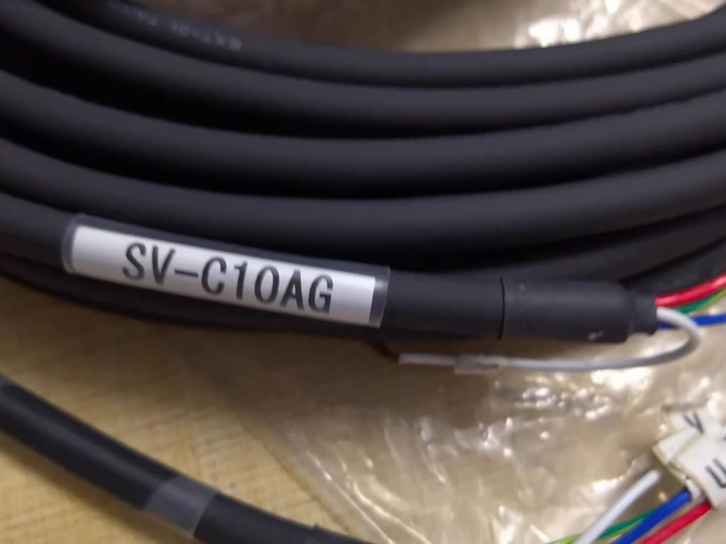 SV-C10AG KEYENCE Power Cable 10M NEW