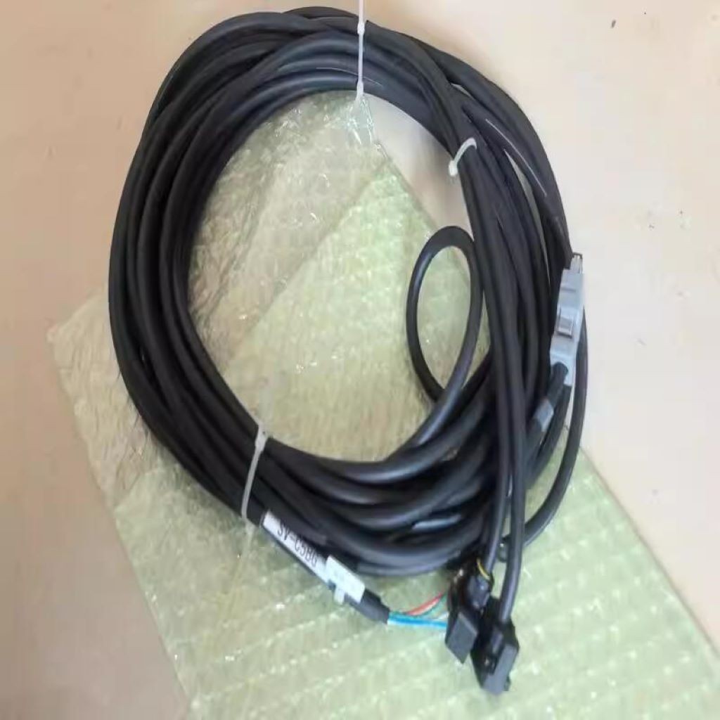 SV-C5BG KEYENCE Power Cable 5M NEW