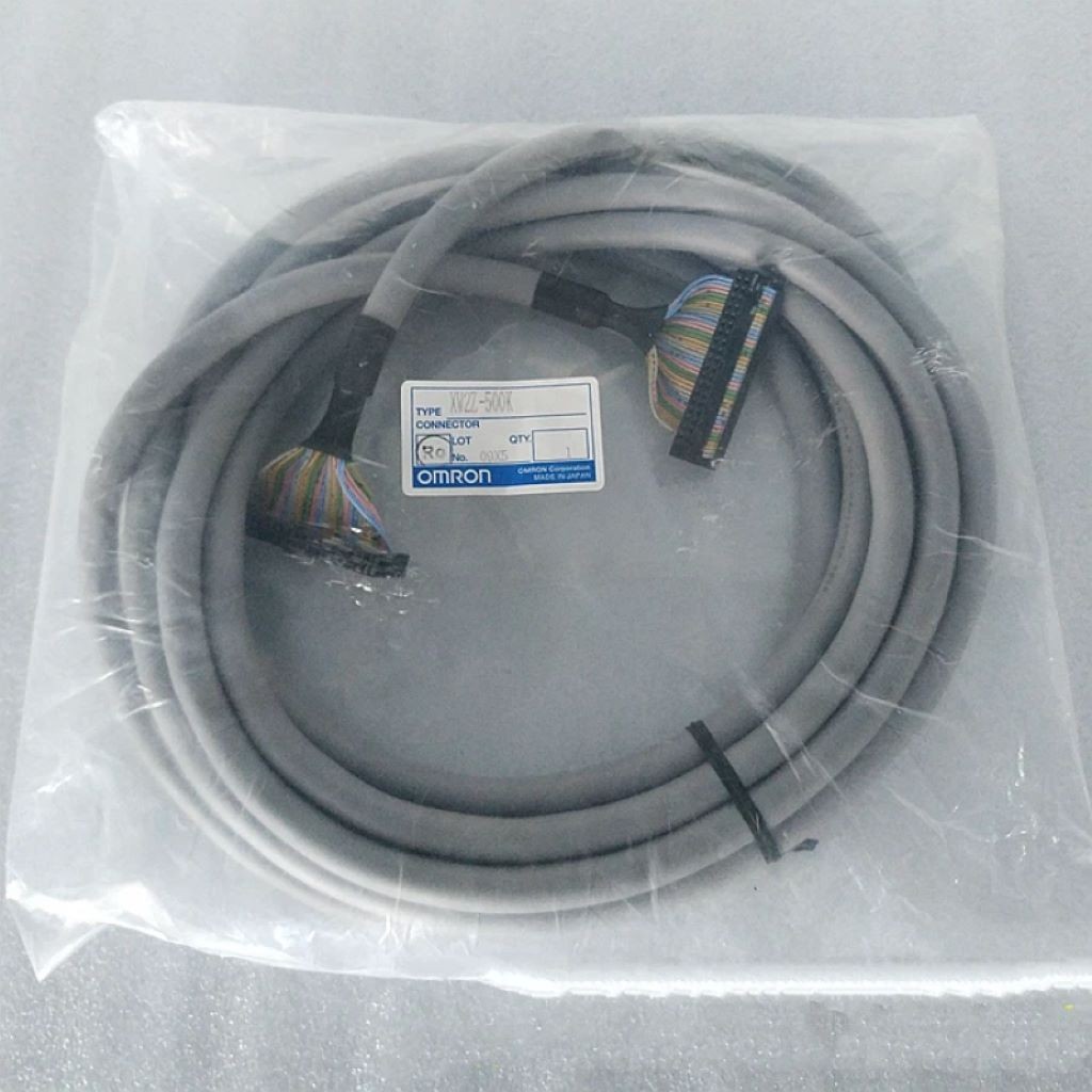 XW2Z-500K Omron Cable 5M NEW