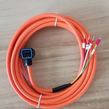 VM050-L020-0TH VM050-L020-OTH VEICHI Drag Chain Servo Cable 2M NEW