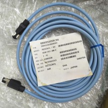 XS5W-T421-GMD-K Omron Connector Cable 5M NEW