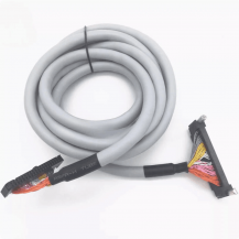 XW2Z-050BU Omron Cable 0.5M NEW