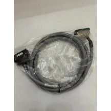 XW2Z-200J-B24 Omron Cable 2M NEW