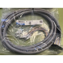 XW2Z-300F Omron Cable 3M NEW